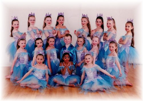 Dawsons Academy of Dance and Stage - Dance and Musical Theatre Training ...