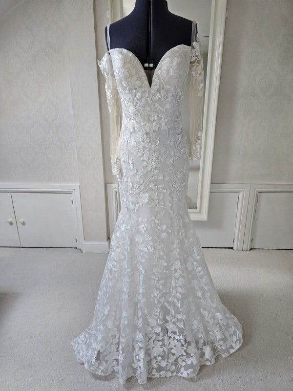 Dream second hand wedding dress clearance agency