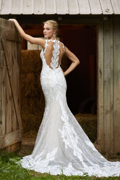 Ballgown Divas Beverley Wedding Dress Shop - FreeIndex