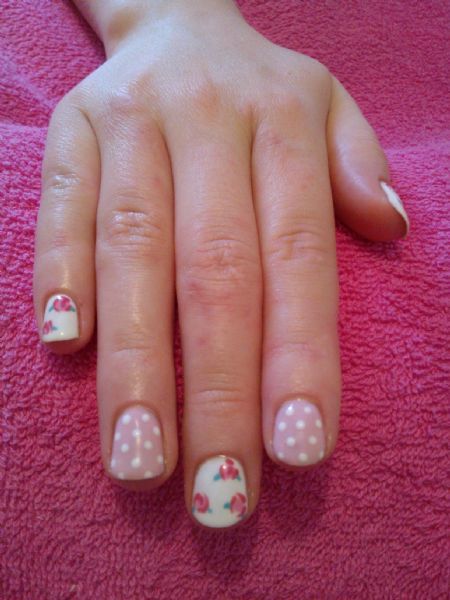 Amy's Nails - Nail Technician in Crawley, West Sus(UK)