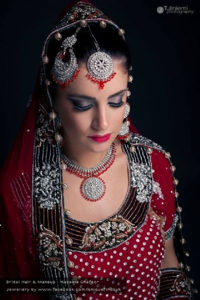 Nabeela Hair & Makeup Artist, Reading  3 reviews 