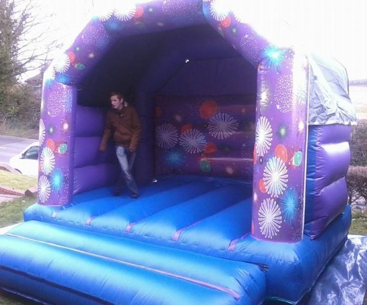 bouncy castle companies